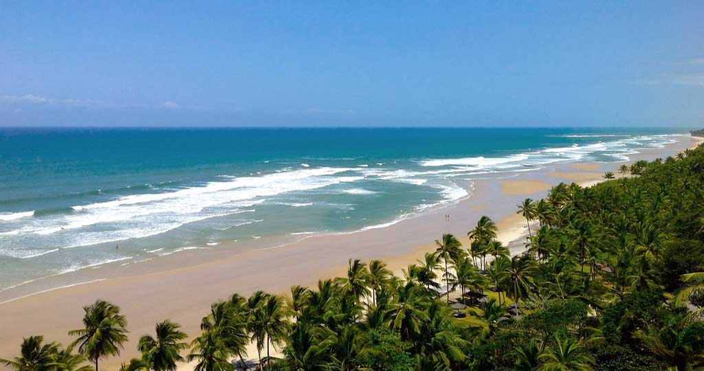 Lado esquerdo da Praia do Itacarezinho , garoando. – Foto de Trilha das  Quatro Praias, Itacaré - Tripadvisor